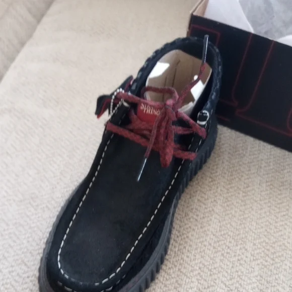 Clarks Black and Red Chukka Boots